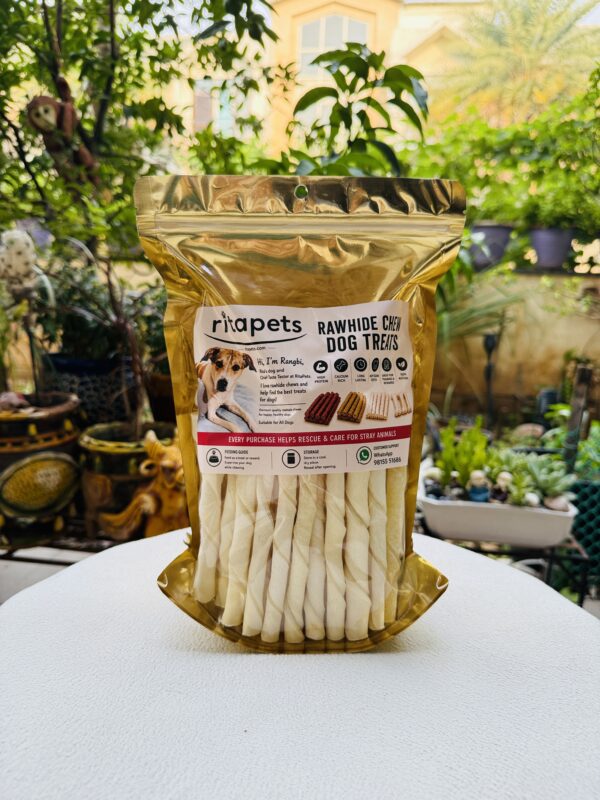 White twisted milky sticks for dogs long lasting chews