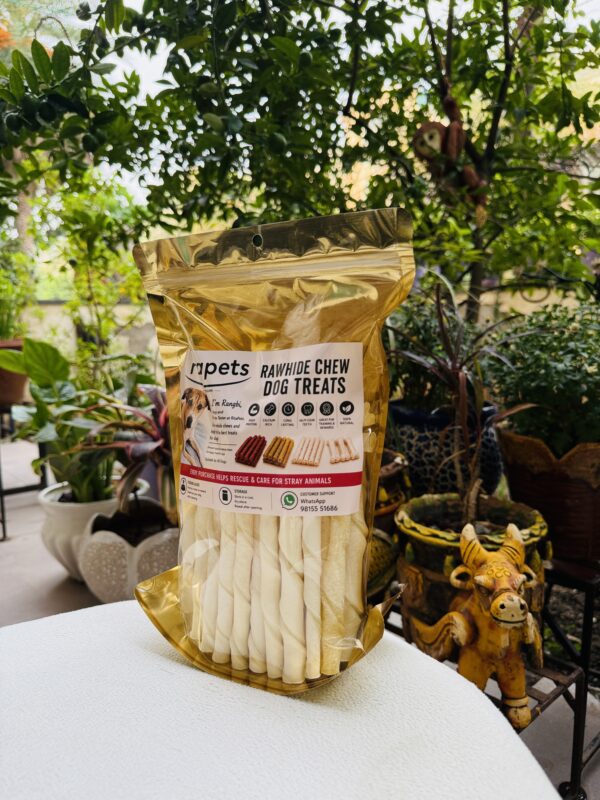 White Twisted Milky Chew Sticks Dog Treats 1KG Pack, 2 Munchy Sticks Free